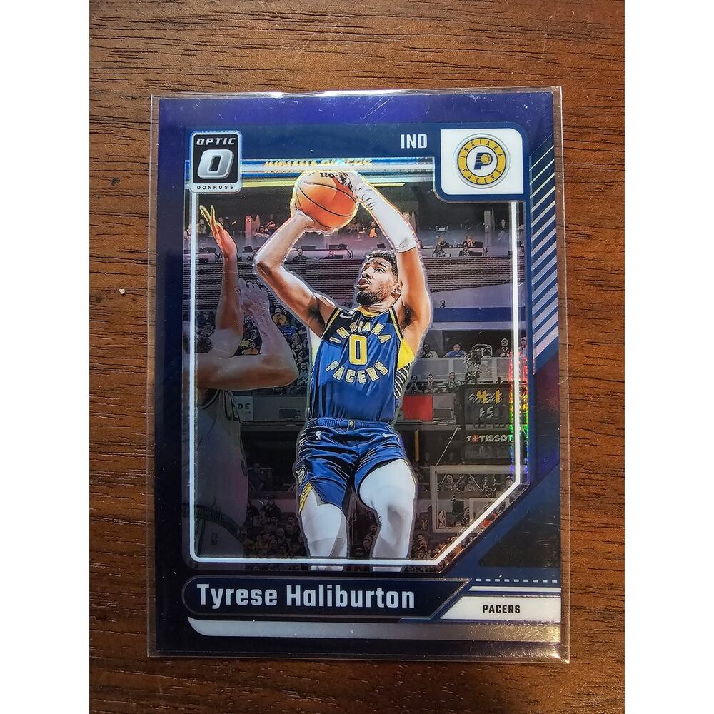 Tyrese Haliburton 2024-2025 Donruss Optic #215 - Purple Prizm - Indiana Pacers
